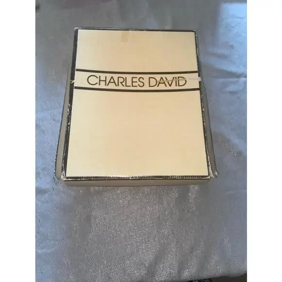 Women's Charles David Black Leather Boots Size 6 - Picture 2 of 11